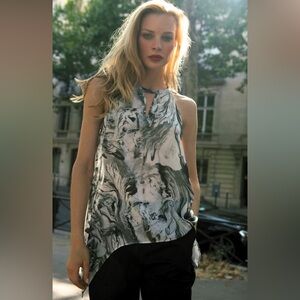 VERTIGO PARIS COLLECTION MARBLED BLACK & WHITE ASYMMETRICAL SILK TANK MEDIUM